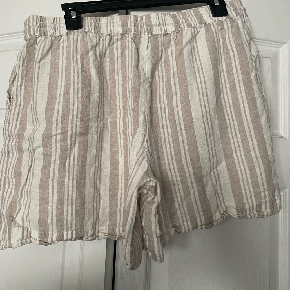 Striped Beige & White Women’s Shorts